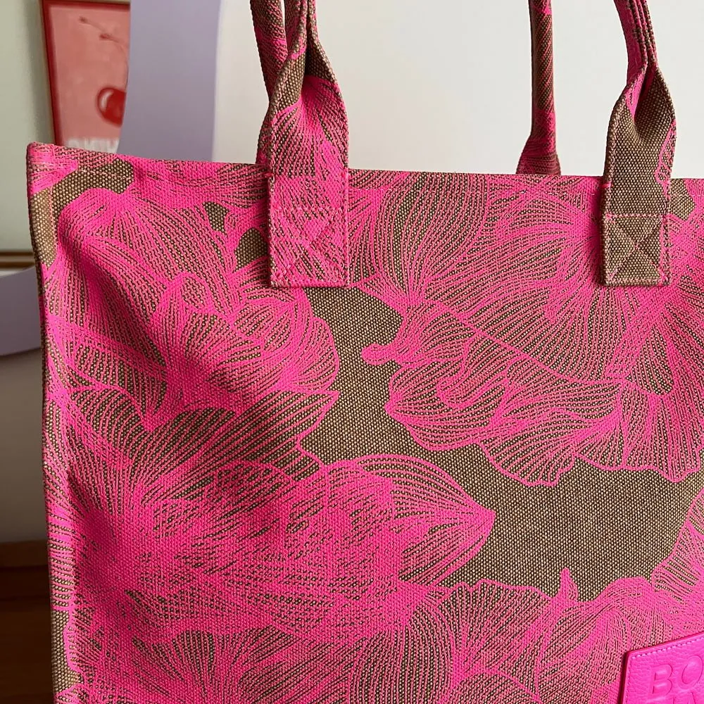 Large Bon Vivant Tote Bag -- Neon Pink/Tan Floral