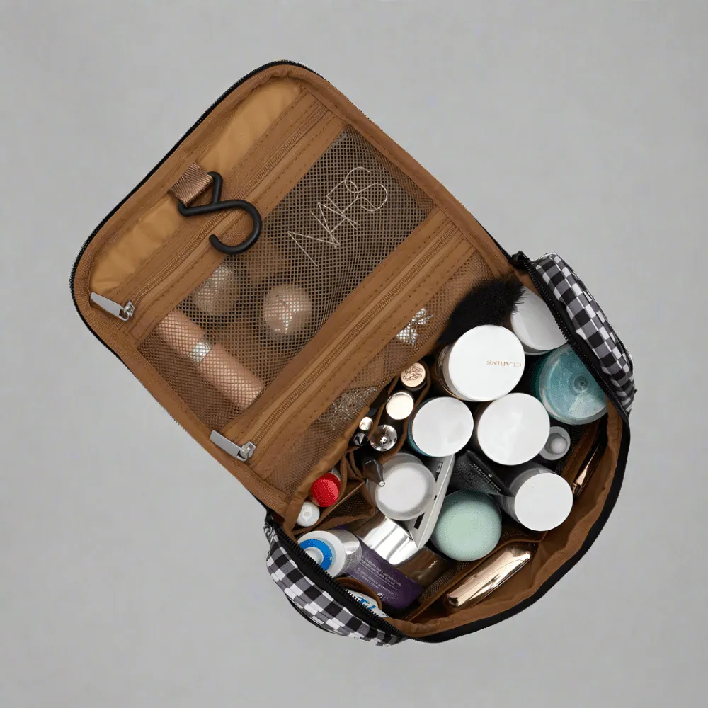 SECRET OFFER: TOILETRY BAG BUY 1, GET 1 HALF PRICE