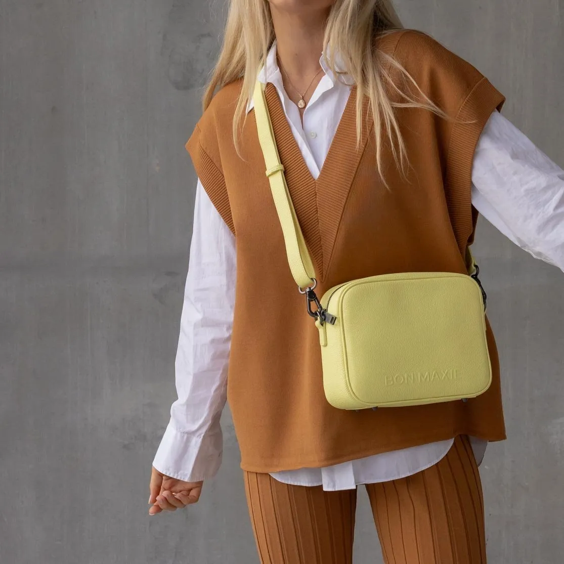 Sidekick Leather Crossbody Bag -- Lemon