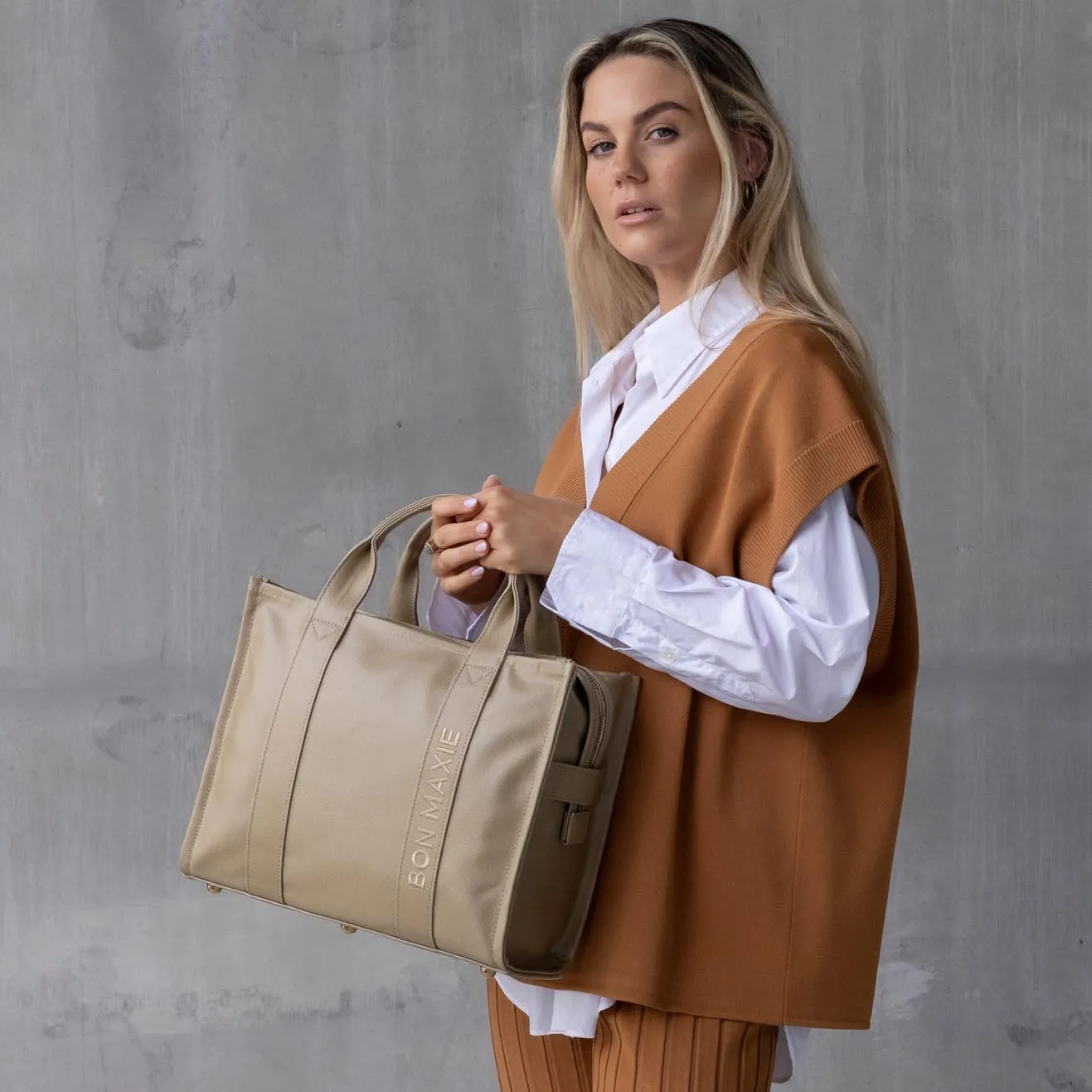 Small Structured Tote Bag -- Latte