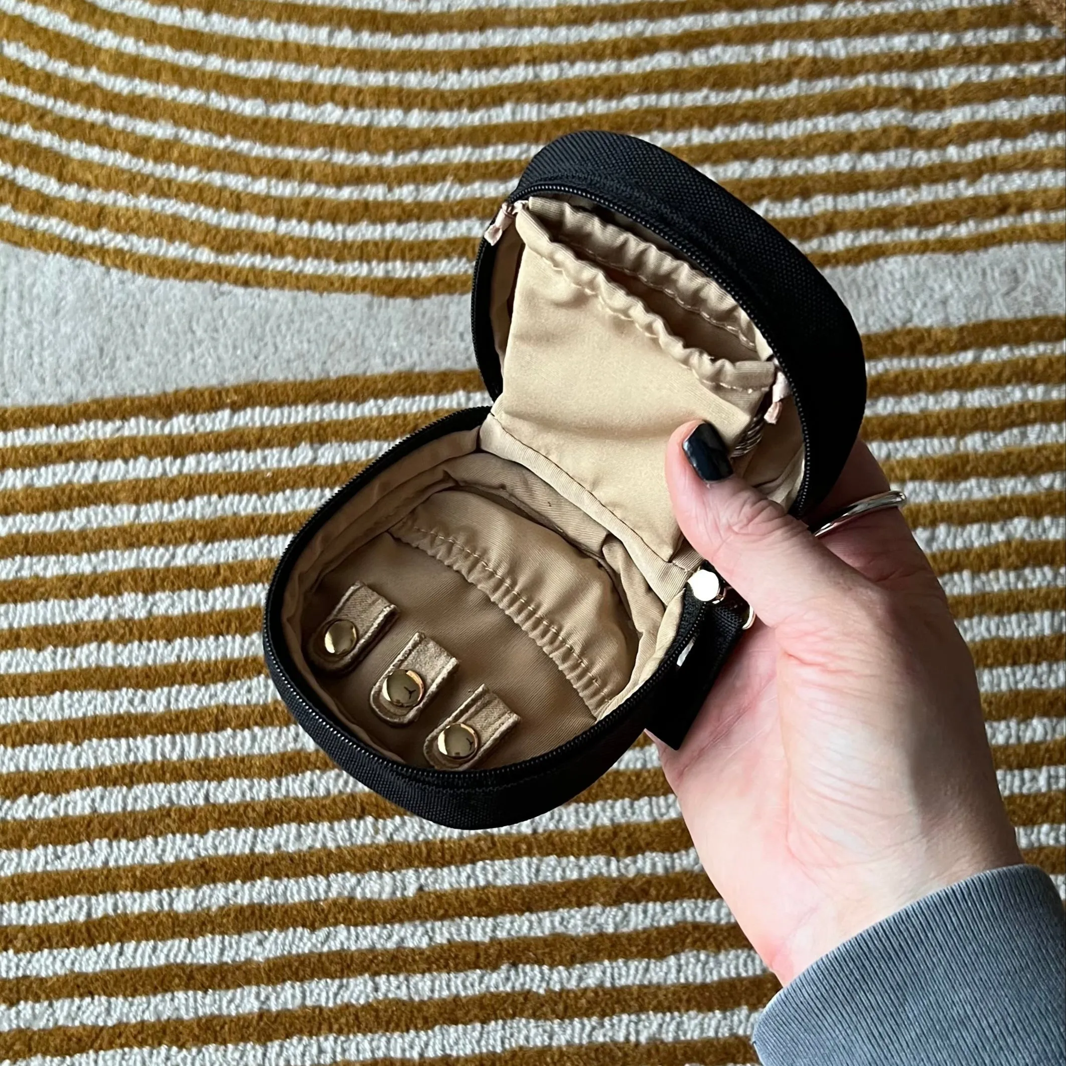 Travel Jewellery Case -- Black